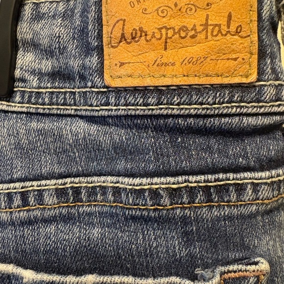 Aeropostale Blue Jean Shorts Distressed Cut-Off 5/6 - Picture 3 of 5